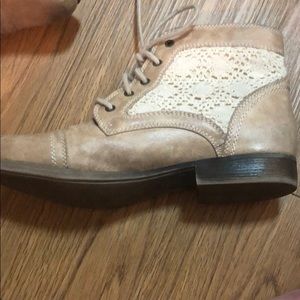 Lace Tie Up Ankle Boots Size 10